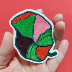 ラッパ花 ワッペン 刺繍 アップリケ 花 葉 植物 蛍光 ネオンカラー グリーン ホームメイド ピンク オリジナル 18枚目の画像