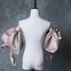 パフスリーブ  カーキ色  花嫁  光沢サテン  色直し 取り外し袖  ウェディングドレス 4枚目の画像