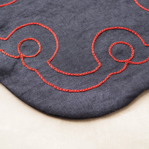 ココA654豪華刺繍‼️テーブルランナー1枚ランチョンマット2枚セット 0400014309234an_1?$VS_1500$