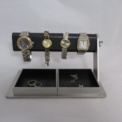 ウォッチスタンド　ラッピング　名入れ　刻印　角度変換腕時計スタンド　ダブルでかいトレイ付き 8枚目の画像