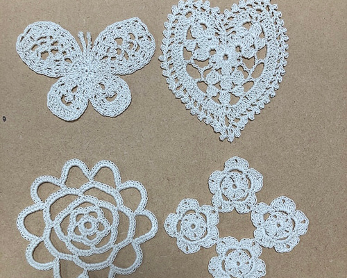 アンティーク ミラネーゼレース 3連の小花᯽ ハートモチーフ♡ リネンドイリー アンティーク ミラネーゼレース 3連の小花᯽ ハートモチーフ♡ リネン