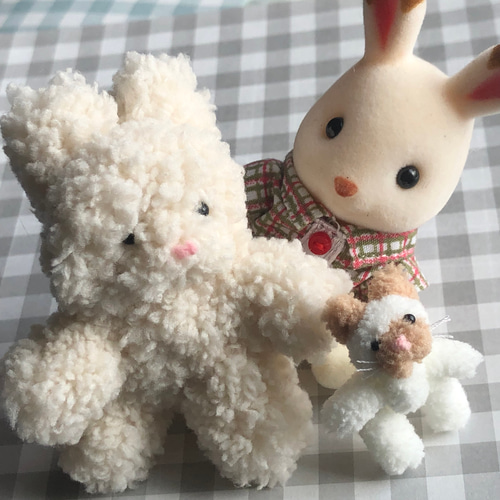 目立たないけど ヒゲのあるねこさん️ぬいぐるみ アートドール