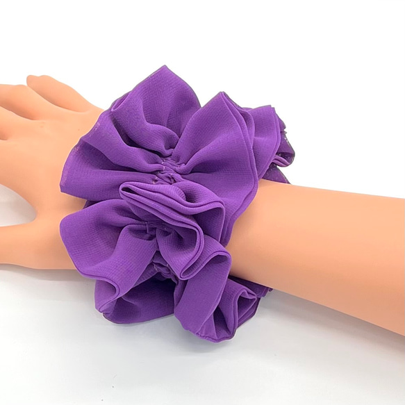 ハンドメイドシュシュM-2916♡グレージョーゼット♡インド刺繍リボン付