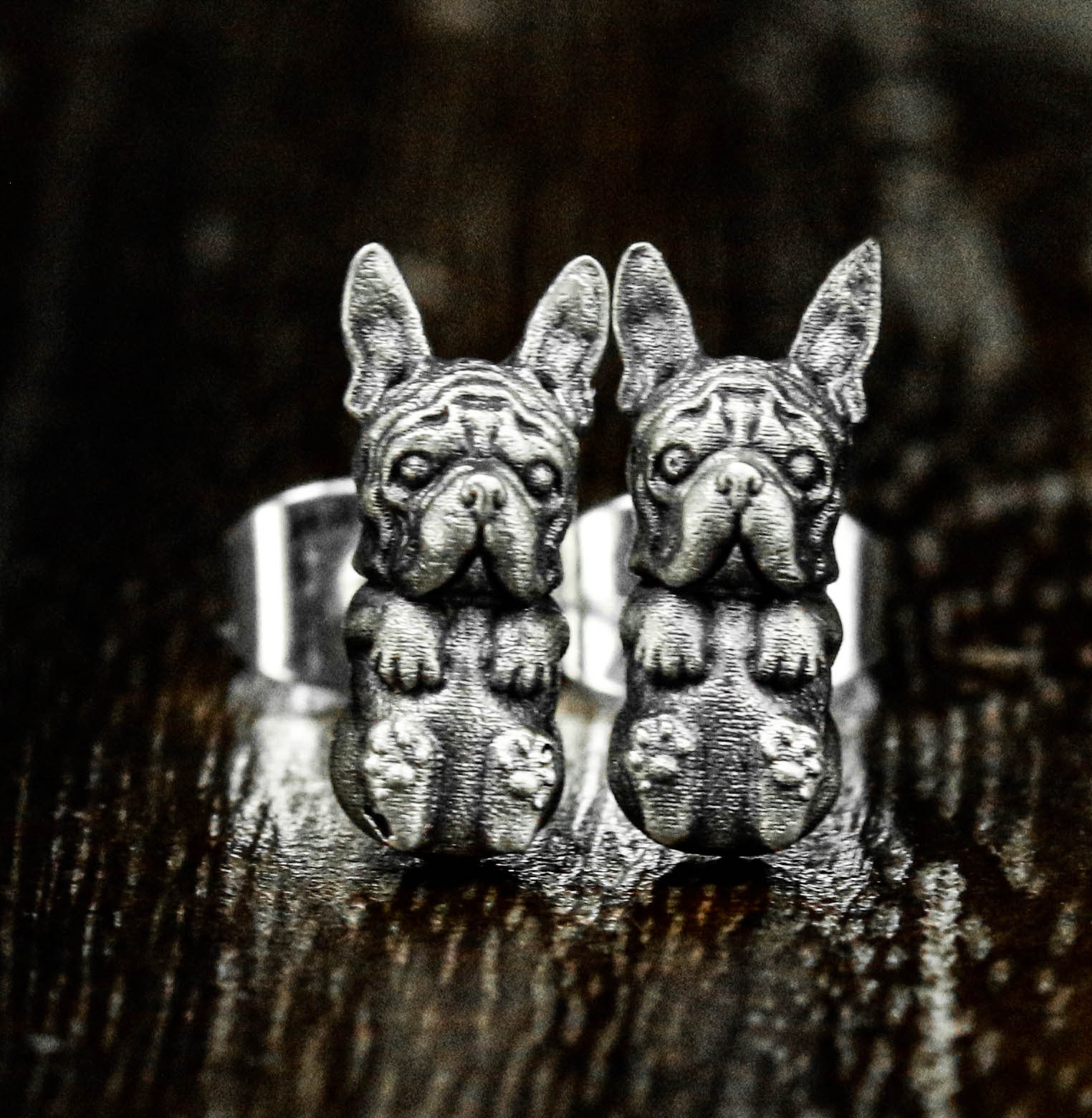 "フレンチブルドッグ シルバーピアス フレンチブルドッグ ジュエリー 動物愛好家の贈り物 カスタム犬 記念品 "