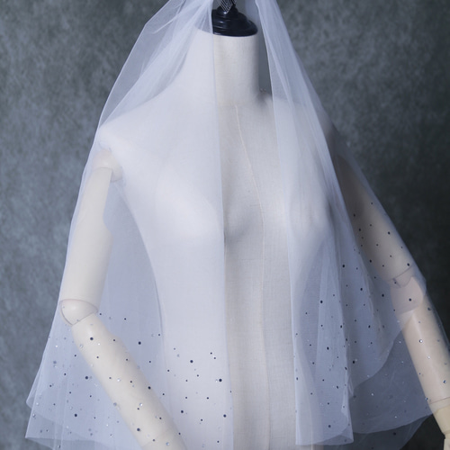 ロングベール キラキラのハンドビーディング 繊細レース 花嫁  