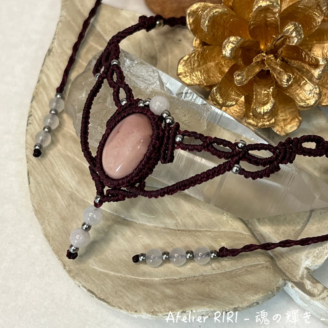 女神ガイアの愛［ムーアカイト］ロココ調マクラメネックレス