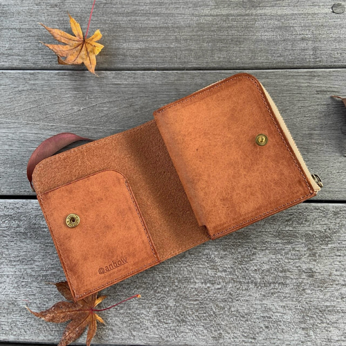 お札を折らない手のひらミニ財布 イタリアンレザー《ブラウン》 二