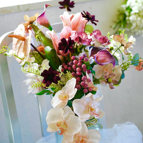 即納OK！胡蝶蘭とチューリップの大人ピンク海外風ブーケ