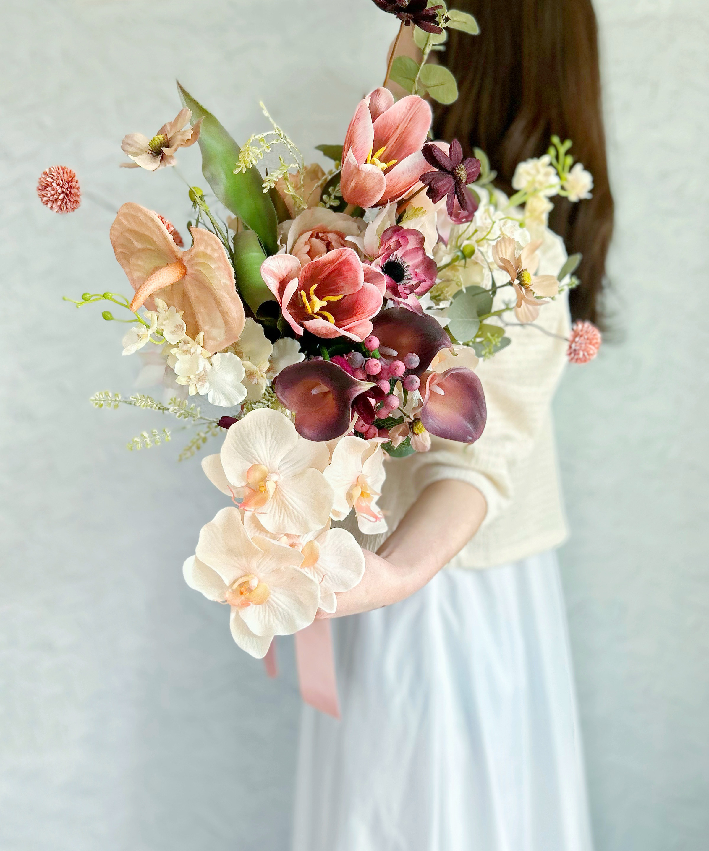 胡蝶蘭♡アプリコットバーガンディ♡韓国風ウェディングブーケ 青臭い 