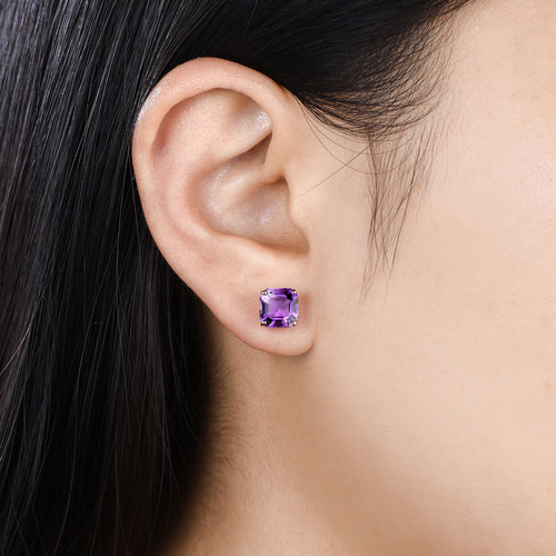 2 月の誕生石天然アメジストピアス ユニークなパープルクリスタル