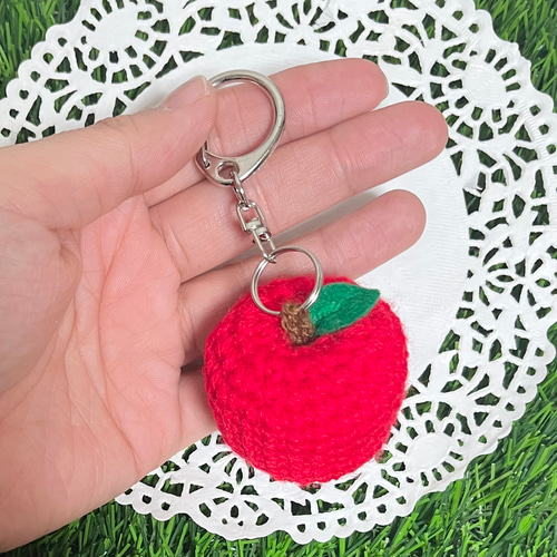 あみぐるみキーホルダー＊ りんご キーホルダー ぽん 通販 17099897