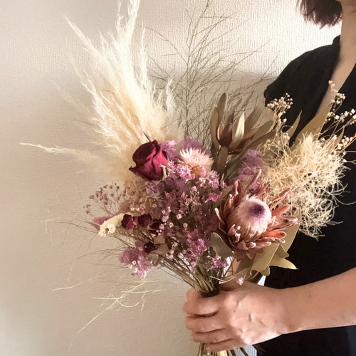 受注制作】ドライフラワー スワッグ 花束 レッド系 パンパスグラス