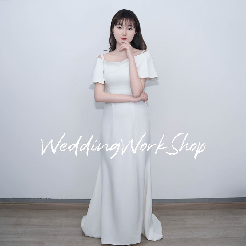 高級 ウェディングドレス  オフショル  キャミソール ラッパ袖  短トレーン演奏会/パーティー E005