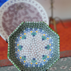 ベネチアンガラス　ミルフィオリ　小皿　小物入れ　ガラス工芸　イタリア製 ベネチアンガラス ミルフィオリ 小皿 小物入れ ガラス工芸
