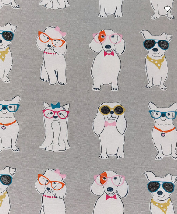 コットンリネン生地　114cm x 90cm  Dogs with glasses 1枚目の画像