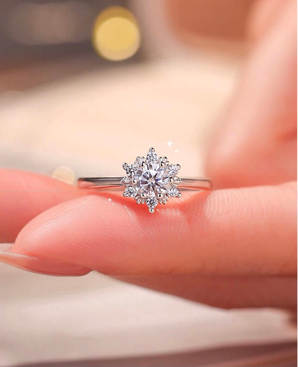 スノーフレーク 雪花 シンプル モアッサナイト キラキラ 冬 0.5ct ゴージャス リング シルバー925 指輪 11枚目の画像