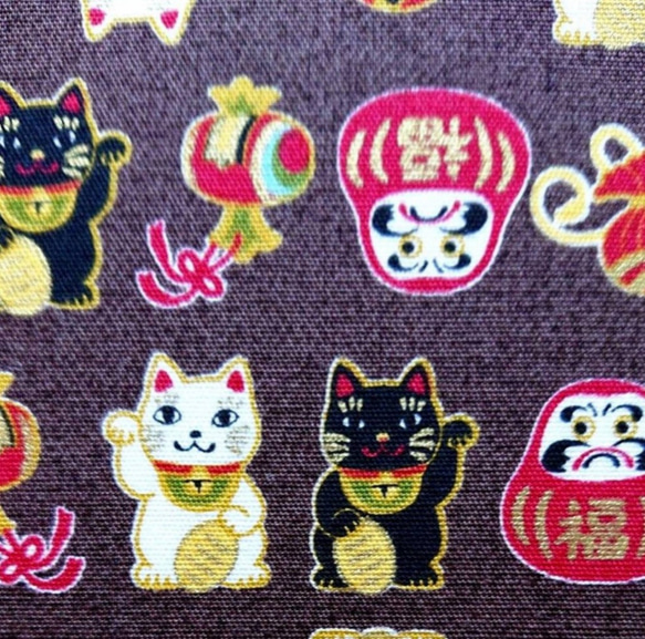 【受注制作】招き猫やだるま 縁起物ねこちゃんの御朱印帳 ねこ好き 猫の日 茶色 5枚目の画像