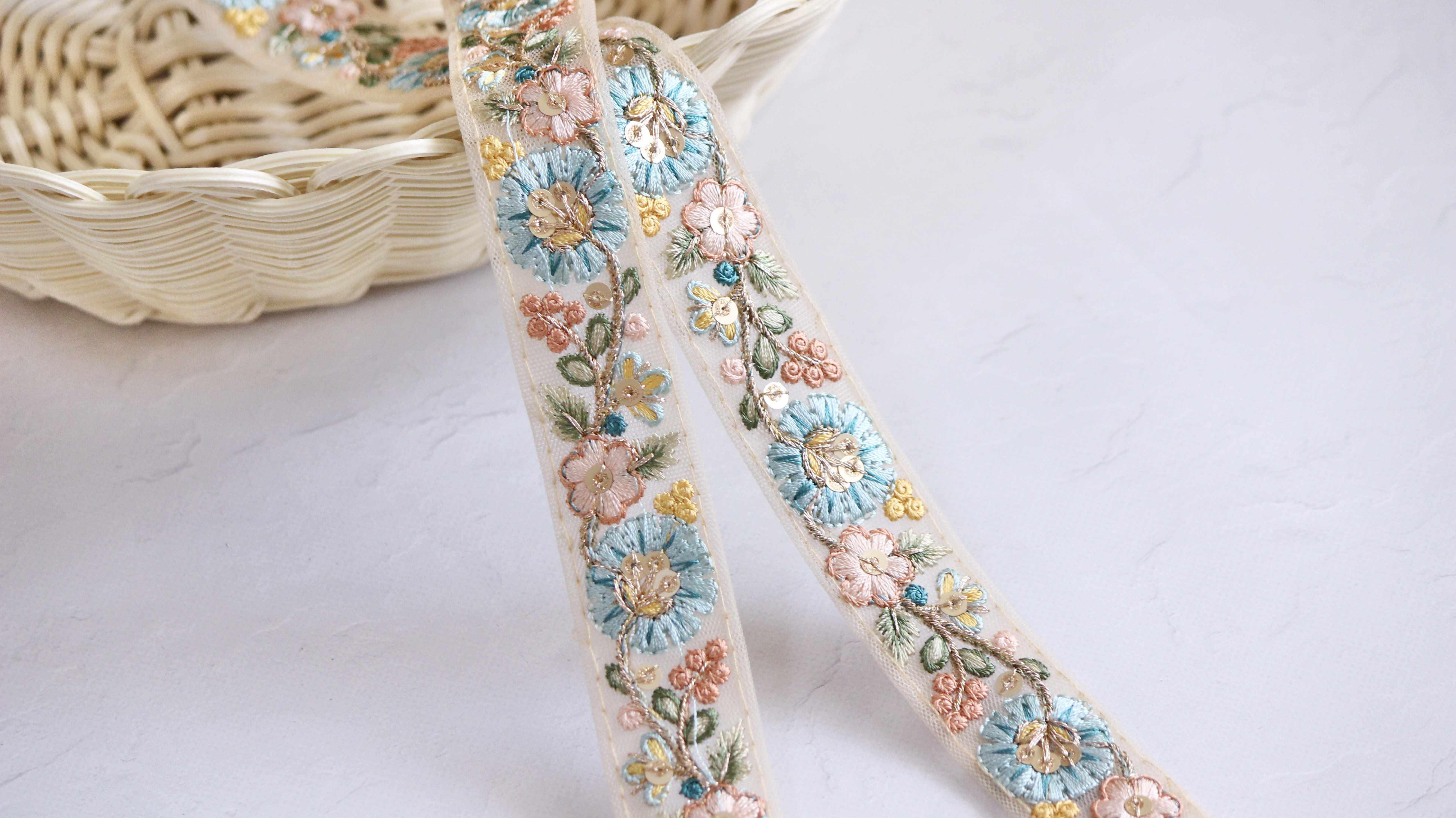 インド刺繍リボン専用 インド刺繍リボン No.14【ブルー】 インド刺繍/刺繍リボン/刺繍
