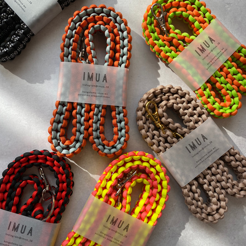 パラコード携帯ストラップ ２色 特典付き 受注作成2色編み】パラコード スマホショルダー ひも・コード imua