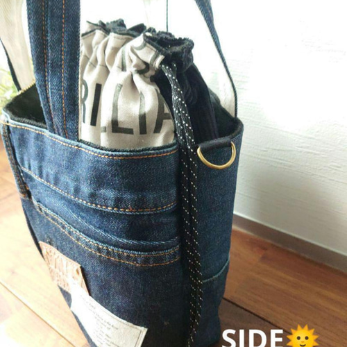 No.390【DENIM✖️グレージュ英字柄巾着 全面あおりポケットBAG