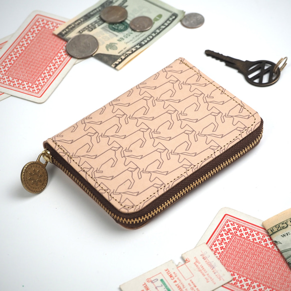 ラウンドファスナー コンパクト 財布（ウマ） 牛革 馬 2枚目の画像