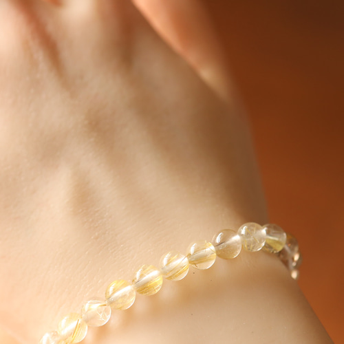 ☆プレミアムブレス☆美しい輝き☆ゴールドルチルクォーツ：6ミリ