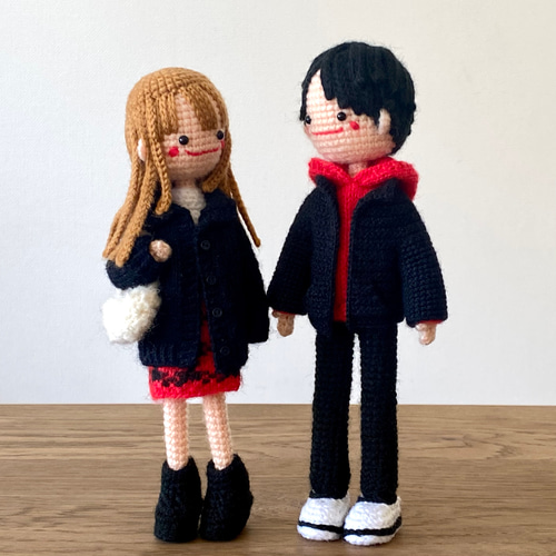 特別価格】自立するあみぐるみ♪冬のカップルリンクコーデ(赤×黒