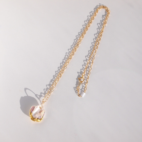 限定2個]金箔と花びらパールのネックレス ホワイトケシパール k14gf