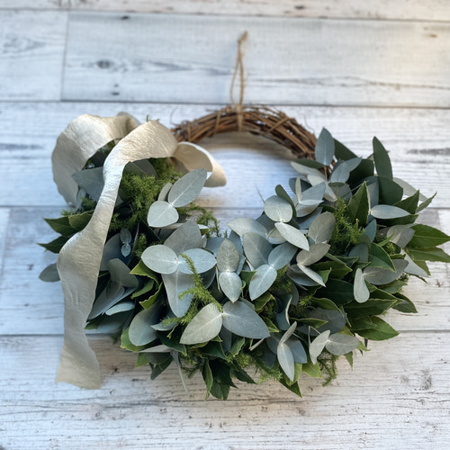 ユーカリとローリエ（月桂樹）とヒカゲノカズラのハーフリース ドライ