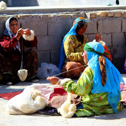 《アウトレット品》ギャッベ　イラン製　ペルシャ　玄関マット（L）パッチワーク柄　140×84【GB6-010】 6枚目の画像