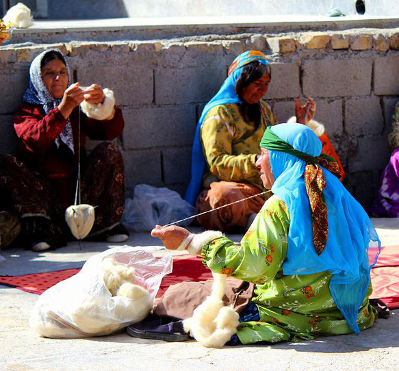 《アウトレット品》ギャッベ　イラン製　ペルシャ　玄関マット（L）パッチワーク柄　140×84【GB6-010】 6枚目の画像