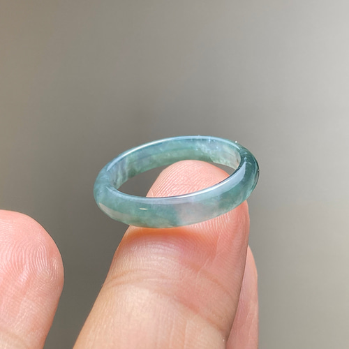 L3-155 上品 氷藍水 10.0号 天然グアテマラ産 A貨 本翡翠 くりぬき