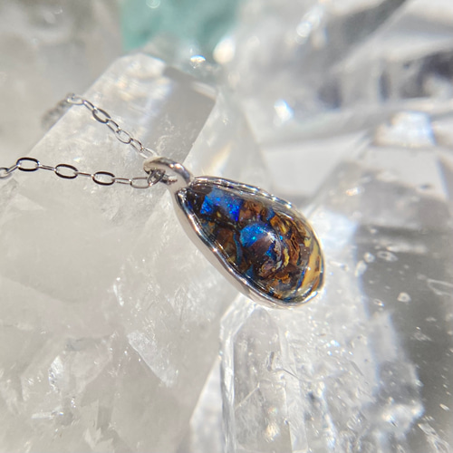 天然ボルダーオパールネックレス☆ オーストラリア産原石から磨いた1