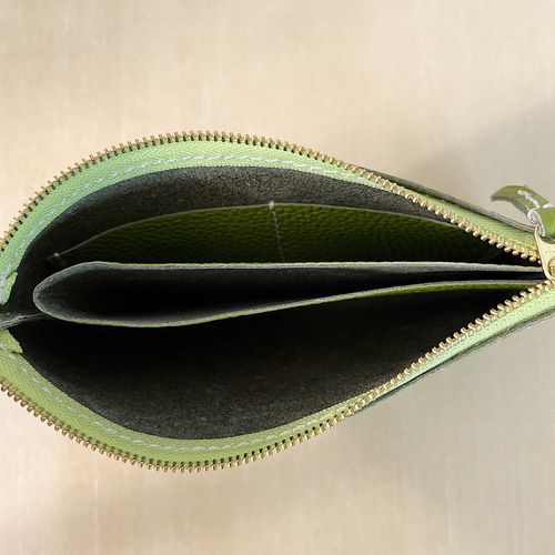 薄型長財布 ポーチみたいな長財布 コンパクトな財布 通帳入れにも 春色