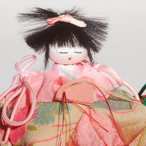 桃の節句・ひな祭り ちりめん古布『お雛様とお内裏様 』手作り雛人形 A