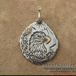 イーグルペンダントトップ　シルバーネックレス　ゴールド（ｋ18）イーグル手彫り イーグル手彫り シルバー925トップ k18、4点加工 ハンドメイド
