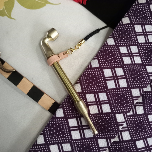 真鍮ブラス製 江戸レトロキセル/煙管根付ストラップ 着物や浴衣の帯