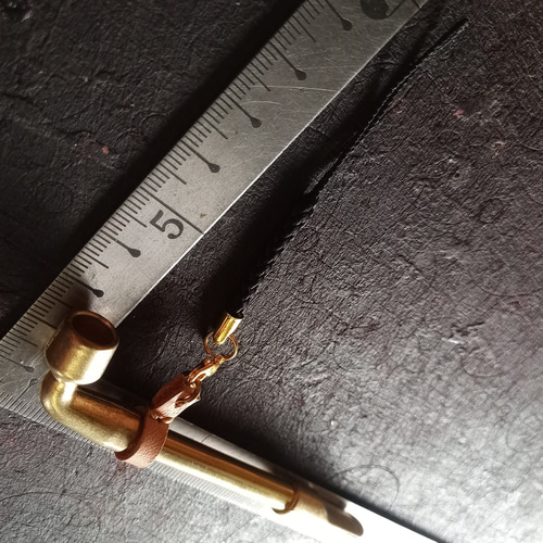 煙管入れ 差根付 女持 煙管 帯飾り 帯差し 小物 骨董 アンティーク 12452f4addb83ad658753a463f53c9