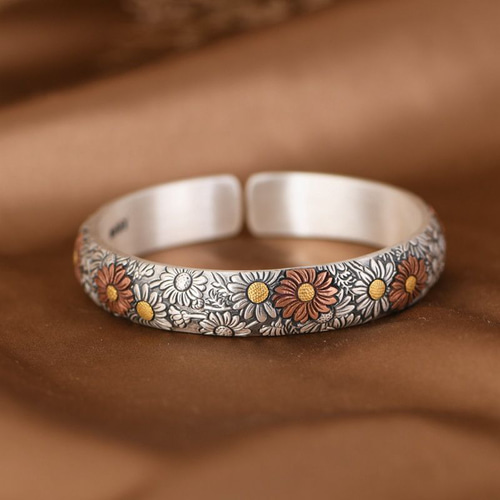 アンティークバングル シルバー925 花柄彫刻 コスモスの花のバングル