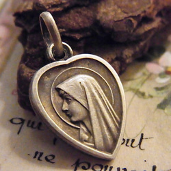 メダイ　K9 聖母マリア チャーム 極小二重リング付き 真鍮チャーム（聖母マリア） グアダルーペ メダイ