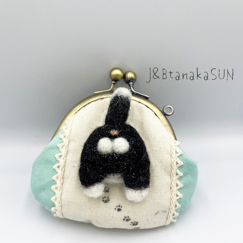 羊毛フェルト3Dにゃん玉ハチワレがま口財布 がま口