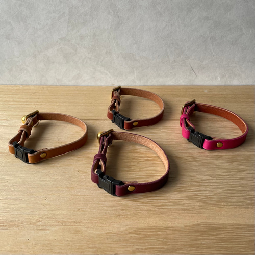 茶猫専用ファーとレザージップ イタリアンレザーの猫用首輪 カラー チャーム セーフティバックル 本革