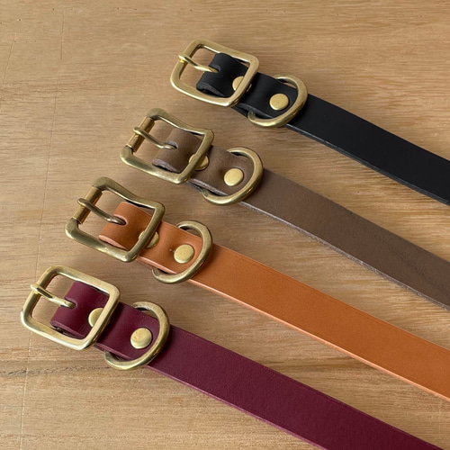 イタリアンレザーの犬用首輪 カラー チャーム 本革 リード・首輪