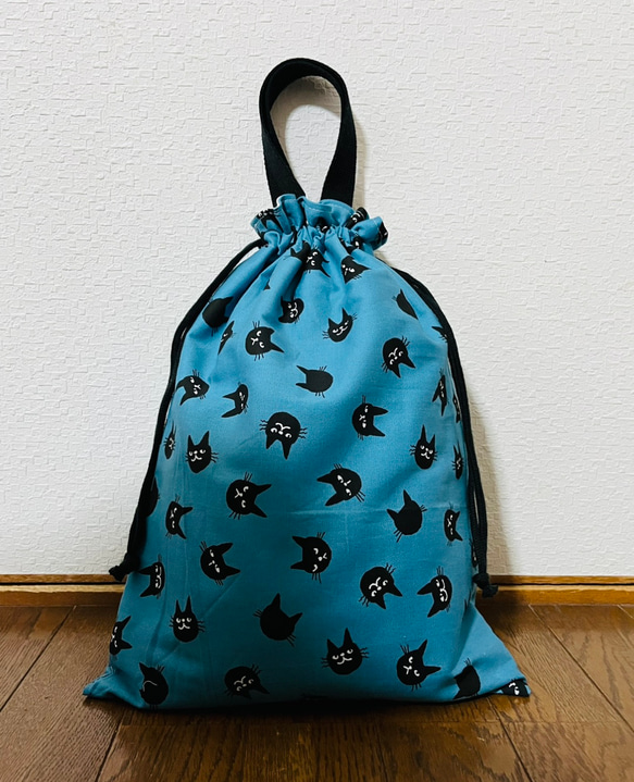 黒猫くんのお着替え袋 1枚目の画像