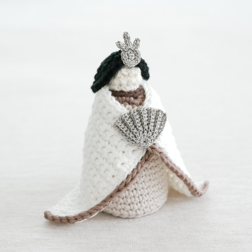 省スペース＋毛糸のあたたかみ♡手編みの雛人形 黒色フェルトマット