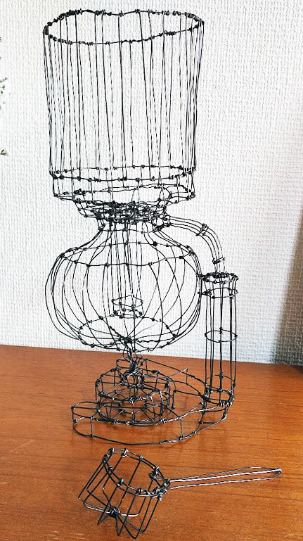 サイフォン　ワイヤーアート