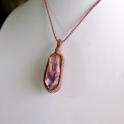 アメジスト ファントム エレスチャル原石 （マダガスカル産）天然石  