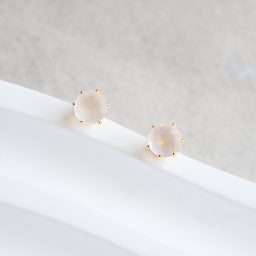 ローズクォーツの一粒ピアス 4mm つけっぱなしOK ローズクオーツ 金