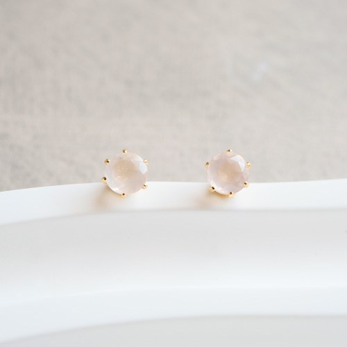 ローズクォーツの一粒ピアス 4mm つけっぱなしOK ローズクオーツ 金