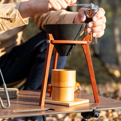 分解できる「コーヒードリップスタンド」（予約商品） ドリップ